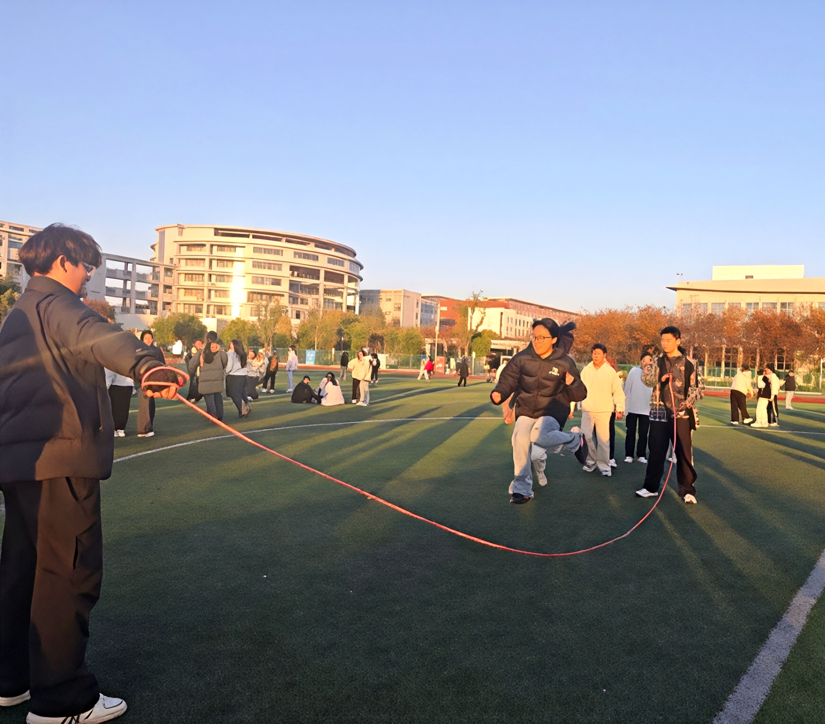 燃动冬日,聚力同行!经贸服务系冬季两项大赛圆满落幕! 燃动冬日,聚力同行!经贸服务系冬季两项大赛圆满落幕!