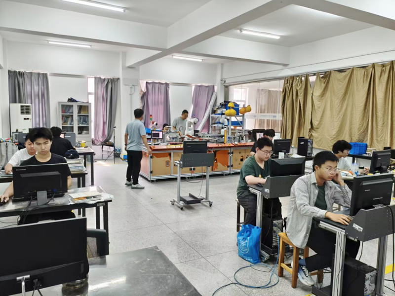 �����¼�ǿ���콳������չ��ɡ�����У�ڶ�ʮ����У���ܴ���Բ���ٰ�